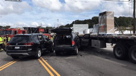 <b>Charleston</b> Co. . Dorchester road accident today charleston
